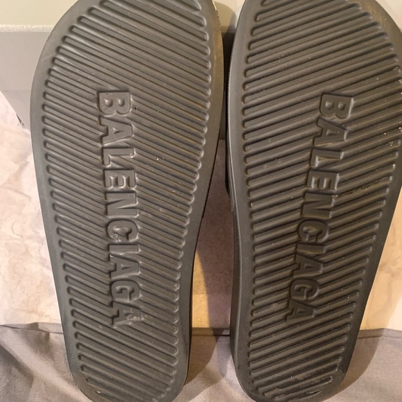 Balenciaga pool slides - Picture 3 of 7